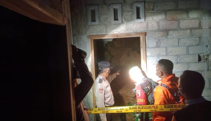 Polsek Sendang Bersama Stake Holder Cek Lokasi Longsor di Desa Kedoyo dan Desa Picisan