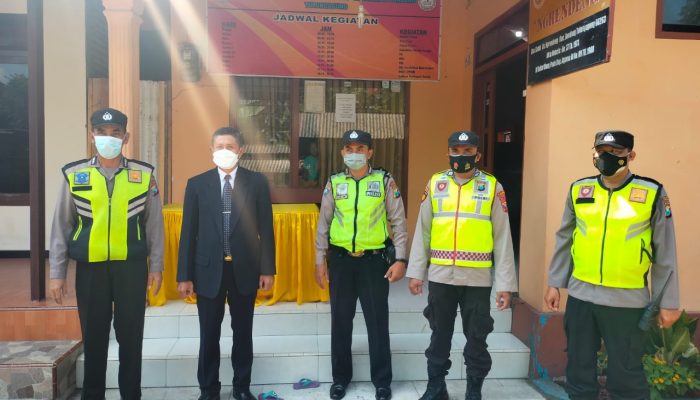 Beri Rasa Aman Jelang Ibadah Jumat Agung, Polres Tulungagung Sterilisasi dan Amankan Sejumlah Gereja