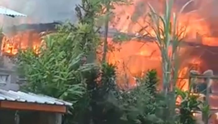 Diduga Konsleting Listrik Rumah Warga Desa Geger Ludes di Lalap si Jago Merah