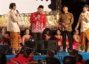 Ketua DPRD Gelar Wayang Kulit Di Rumah Pribadinya Warnai Peringatan Hari Jadi ke-817 kabupaten Tulungagung