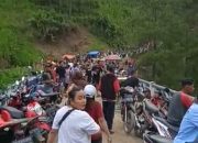 Belum Resmi Dibuka, Jembatan Cluwok kecamatan Sendang Jadi Objek Wisata Baru