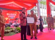 Disnakertran Tulungagung Gelar Job Fair 2023 Di Halaman Kantor