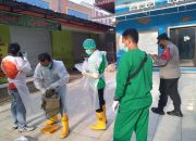 Polsek Tulungagung Kota Bersama Unit Inafis Datangi TKP Pria Mr X Meninggal Dunia di Teras Kios Rambak