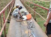 Kolaborasi PUPR Tulungagung  Warga Dan Donatur  Luar Wilayah Kalituri Perbaiki  Jembatan Gantung
