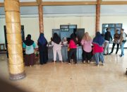 Desa Picisan Salurkan Bantuan Pangan Nasional Kepada Warga yang Telah Terdata