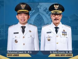 RUKUN DI FOTO, RAMAI DI BALIHO— NAMUN SEPI DI KERJA