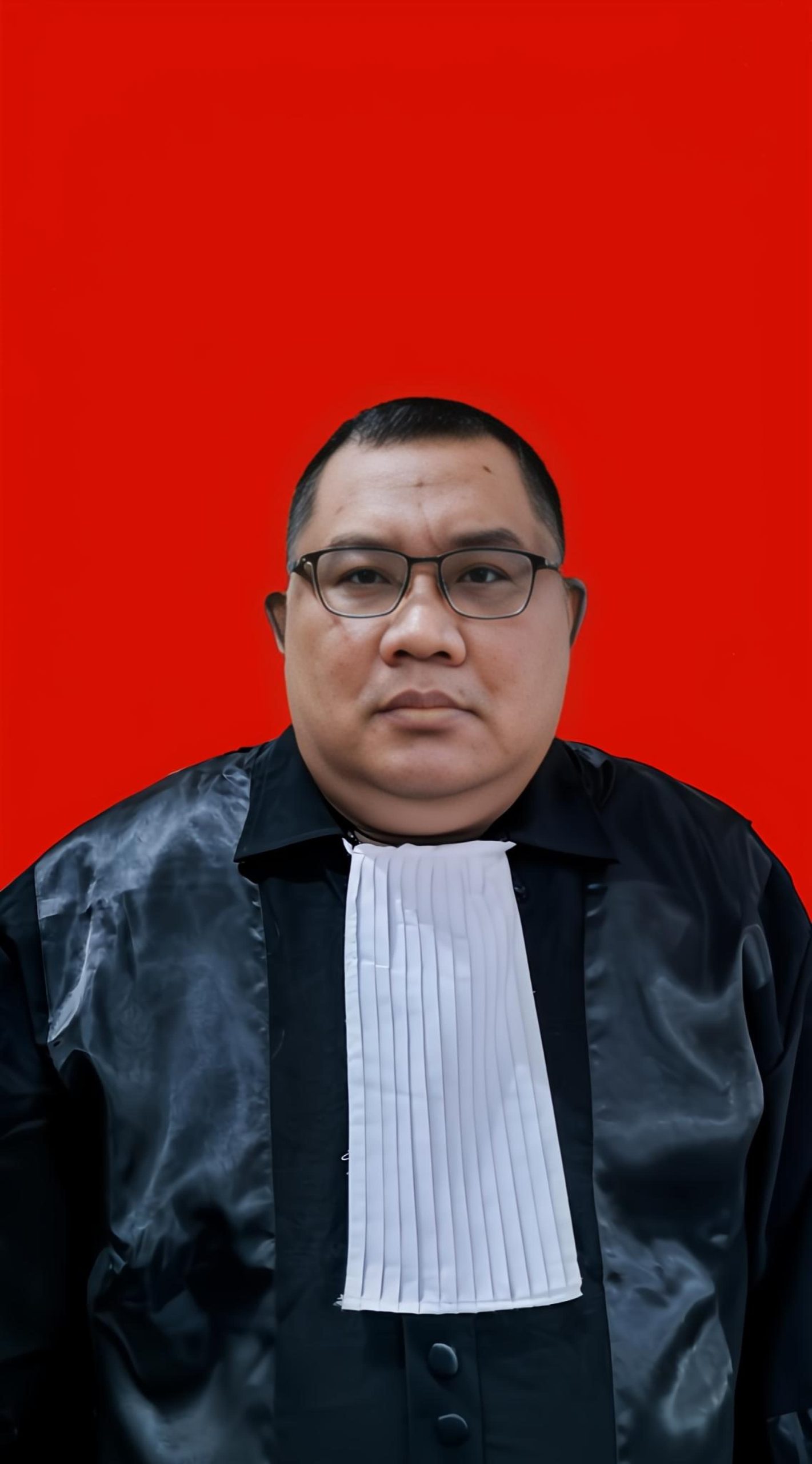 Ket: Adv. Eko Puguh Prasetijo, S.H., M.H., CPM., CPCLE., CPArb., CPL.