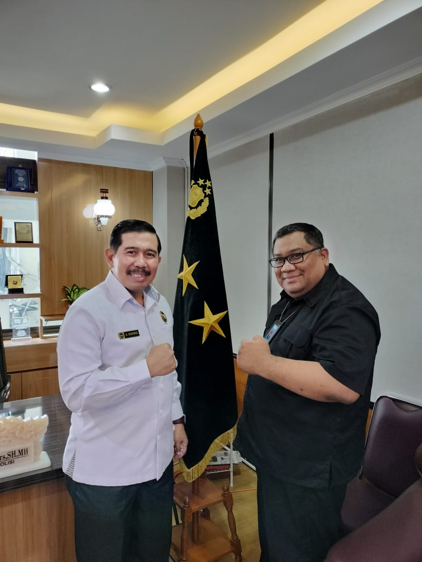 PUGUH & Irjenpol.(P) H.Dr. AGUNG MAKBUL.S.H.,M.H