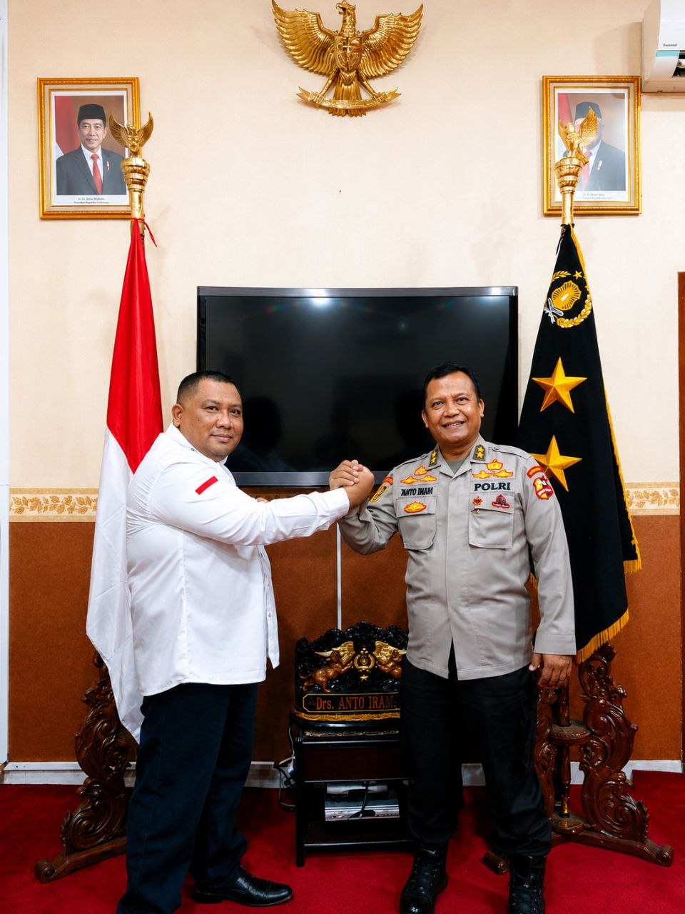 Ket : Pimred rorokembang.com bersama Irjen Pol. (P) Drs. Yanto Tarah. M.M