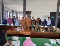 Dorong Usaha Mikro Naik Kelas, Dinas Koperasi Tulungagung Gelar Bimtek Packaging dan Desain Produk